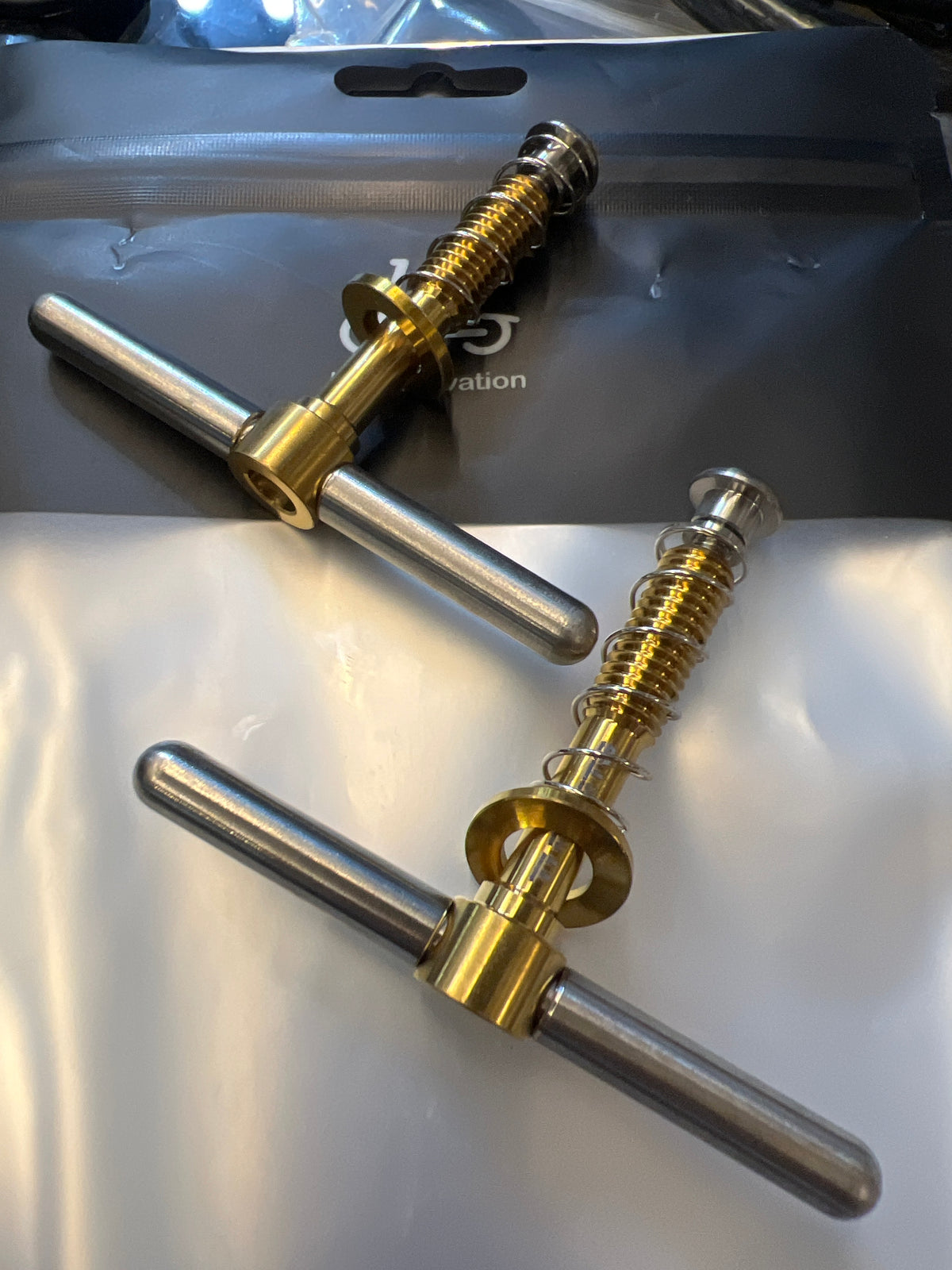 Tipartsworkshop Hinge Clamp lever Set ( Balance)