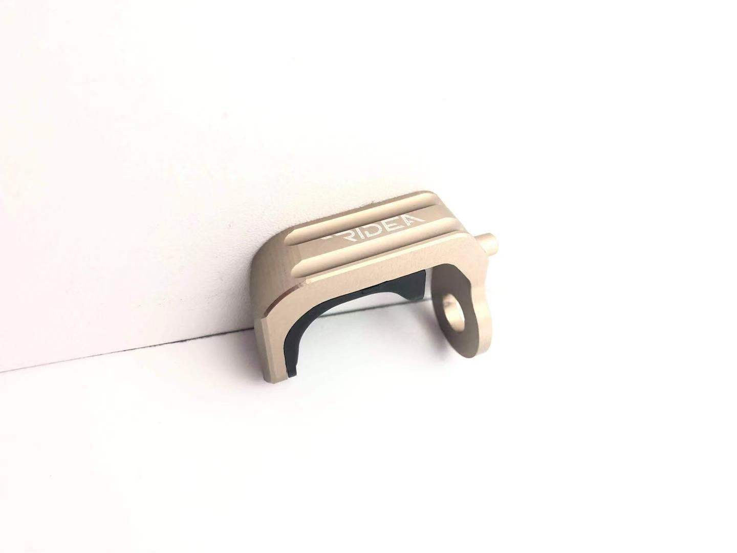 Ridea E Type Hook