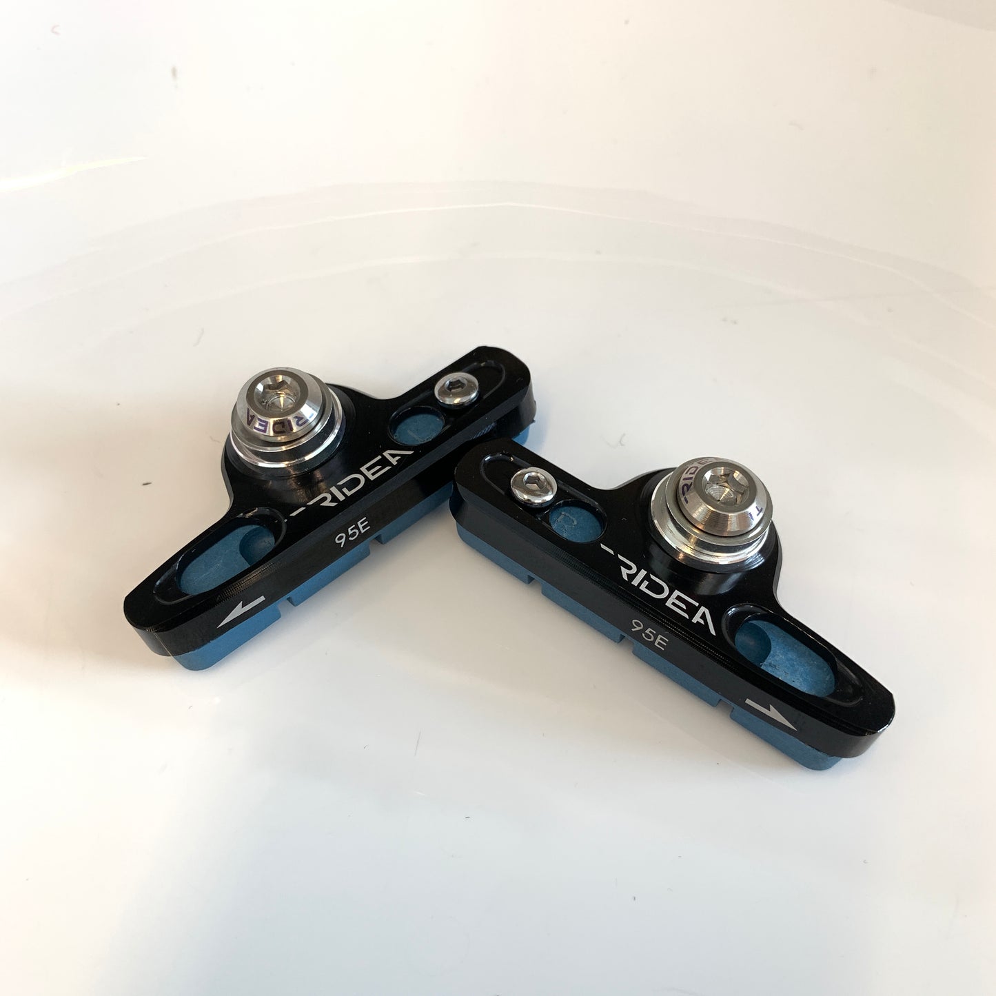Ridea Brake shoes 95E (titanium)