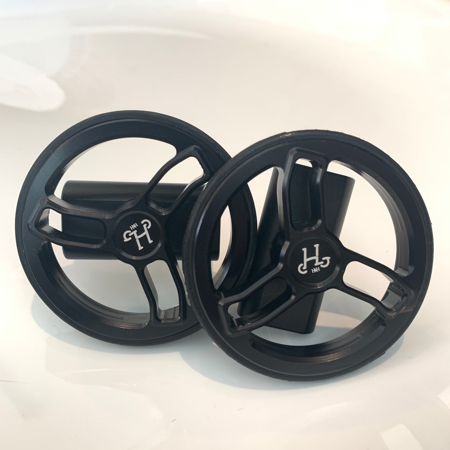 H&H Hinge Clamp Set ID4