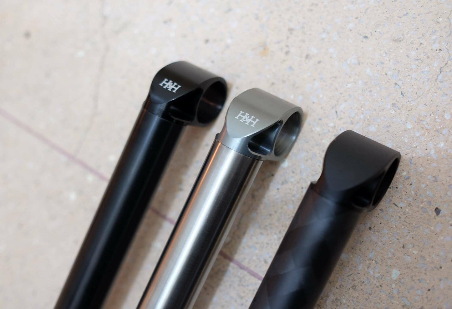 H&H Carbon Seatpost