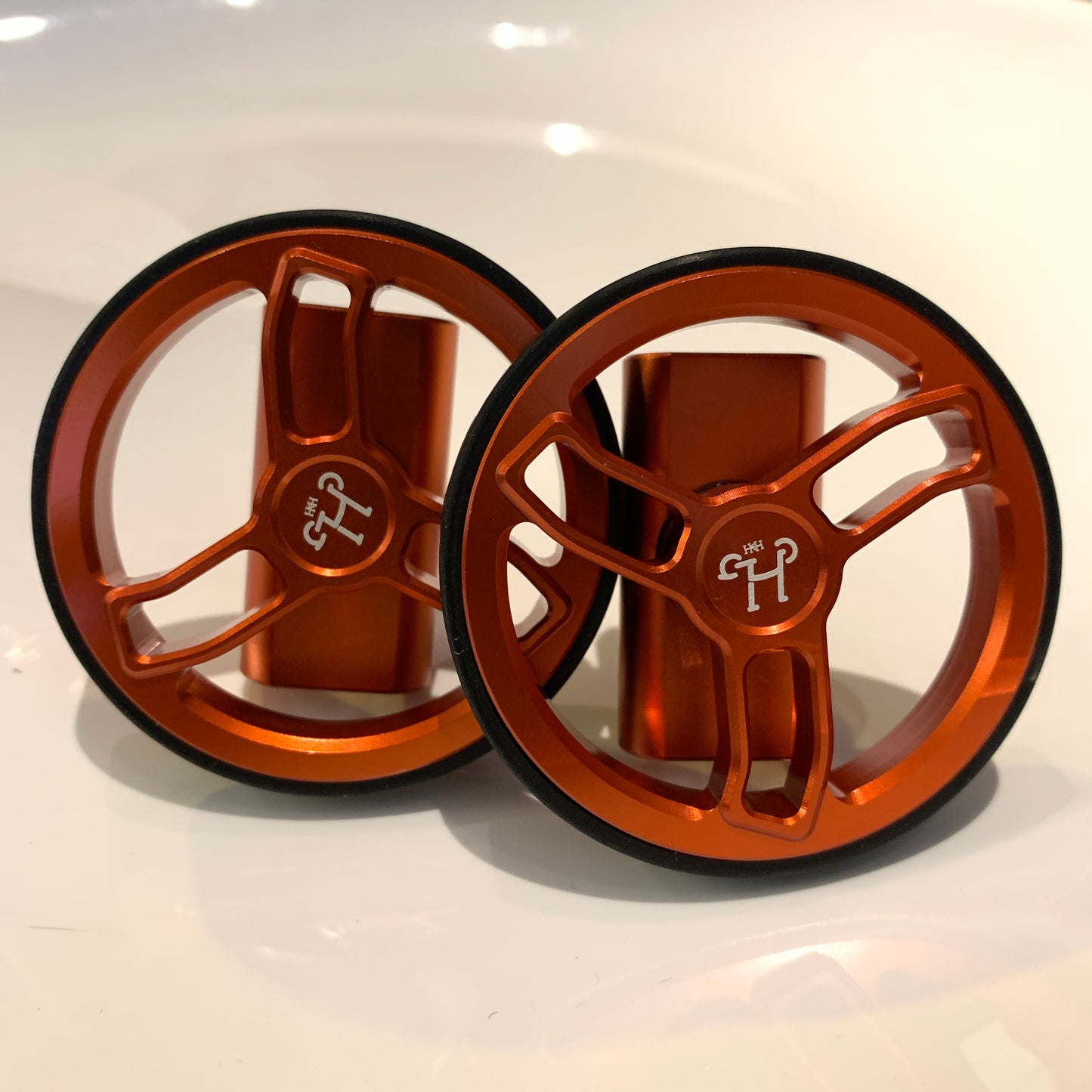 H&H Hinge Clamp Set ID4